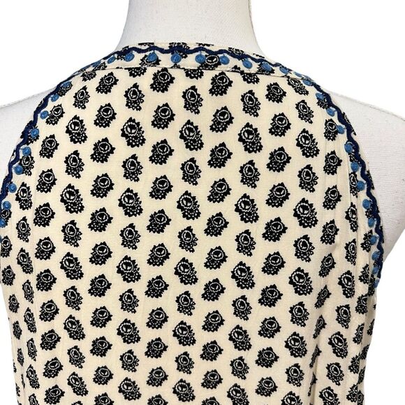 THML Embroidered Sleeveless Shift Dress Size S Halter Neck Boho Beachy Resort - Picture 7 of 10